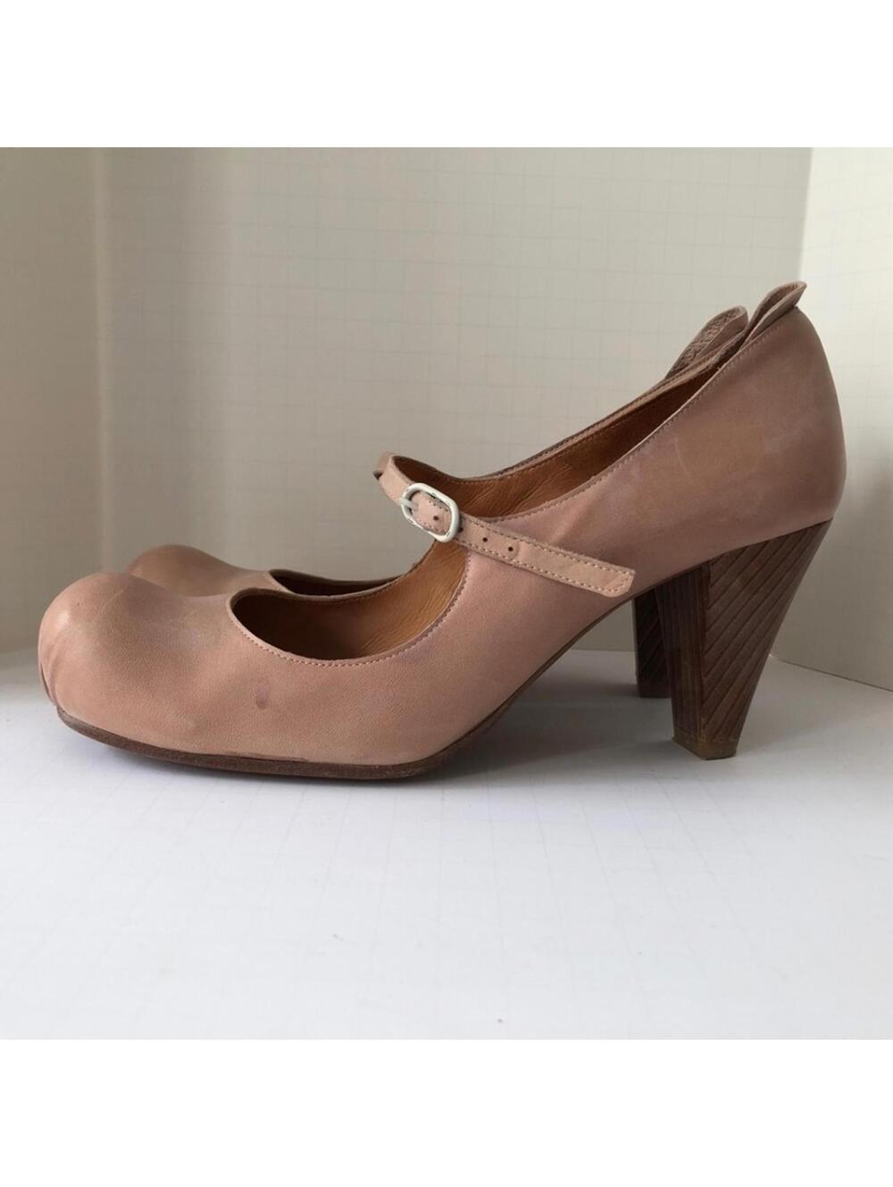 Chie MIhara high heeled shoes with strap. dusty pink. size 9 - Picture 5 of 7